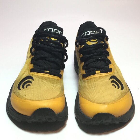 TOPO Mountain Racer 2 Shoe Men 9.5 Y Trail Running Mango Black Vibram Megagrip - Picture 2 of 12